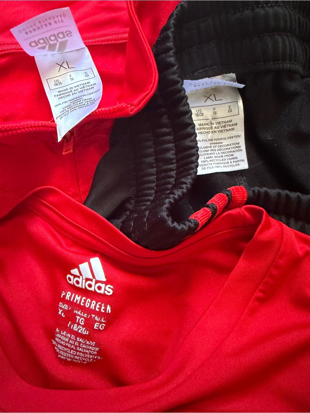 adidas Red & Black Kids XL 3-Piece Active Set - Logo Tee, Jacket & Track Pants - Picture 8 of 8